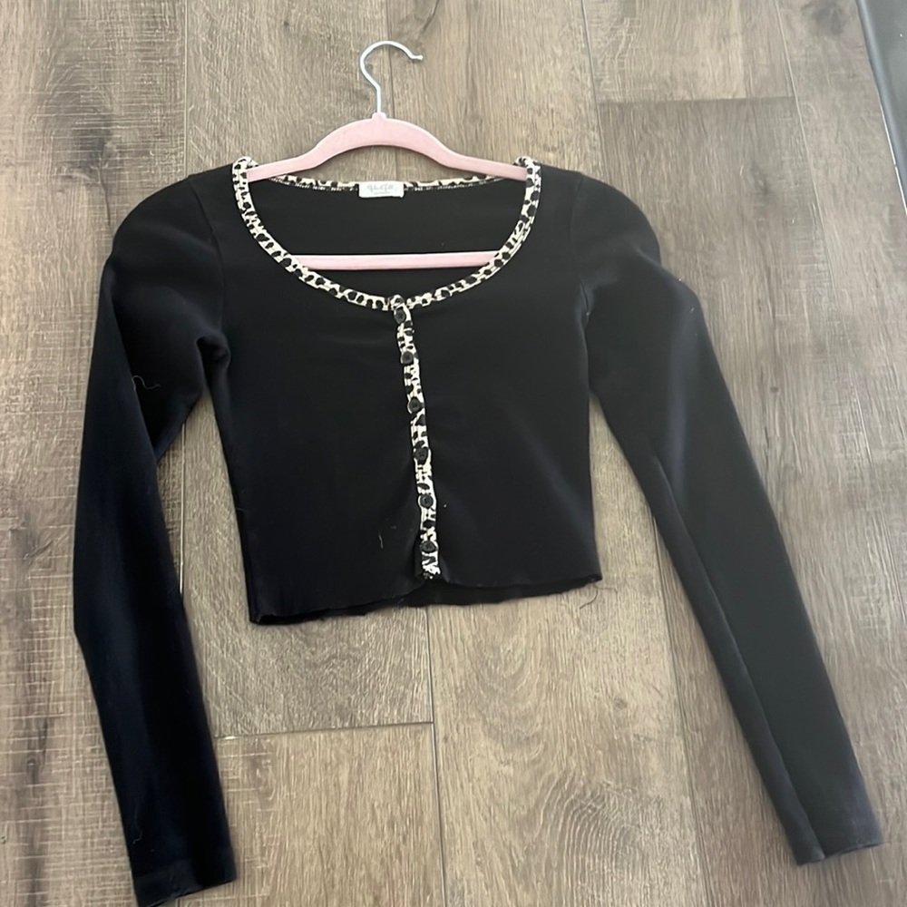 brandy melville long sleeve